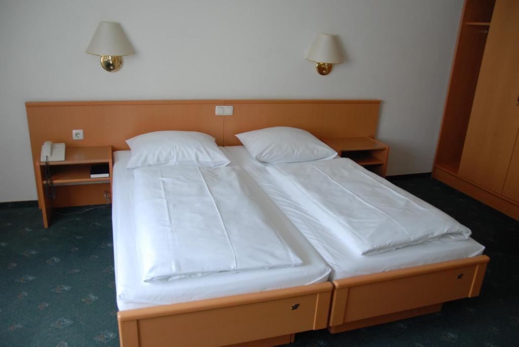 Hotel Bitburg Δωμάτιο φωτογραφία